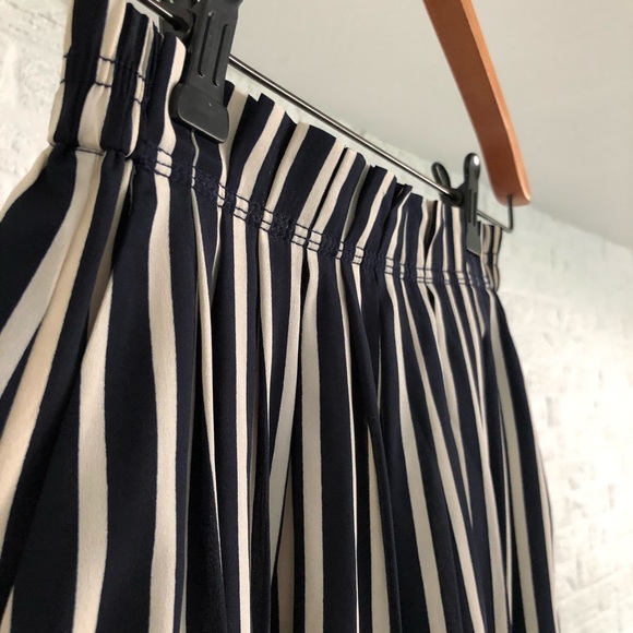 🆕 J Crew Pleated Midi Stripe Skirt Navy & White - Picture 12 of 16